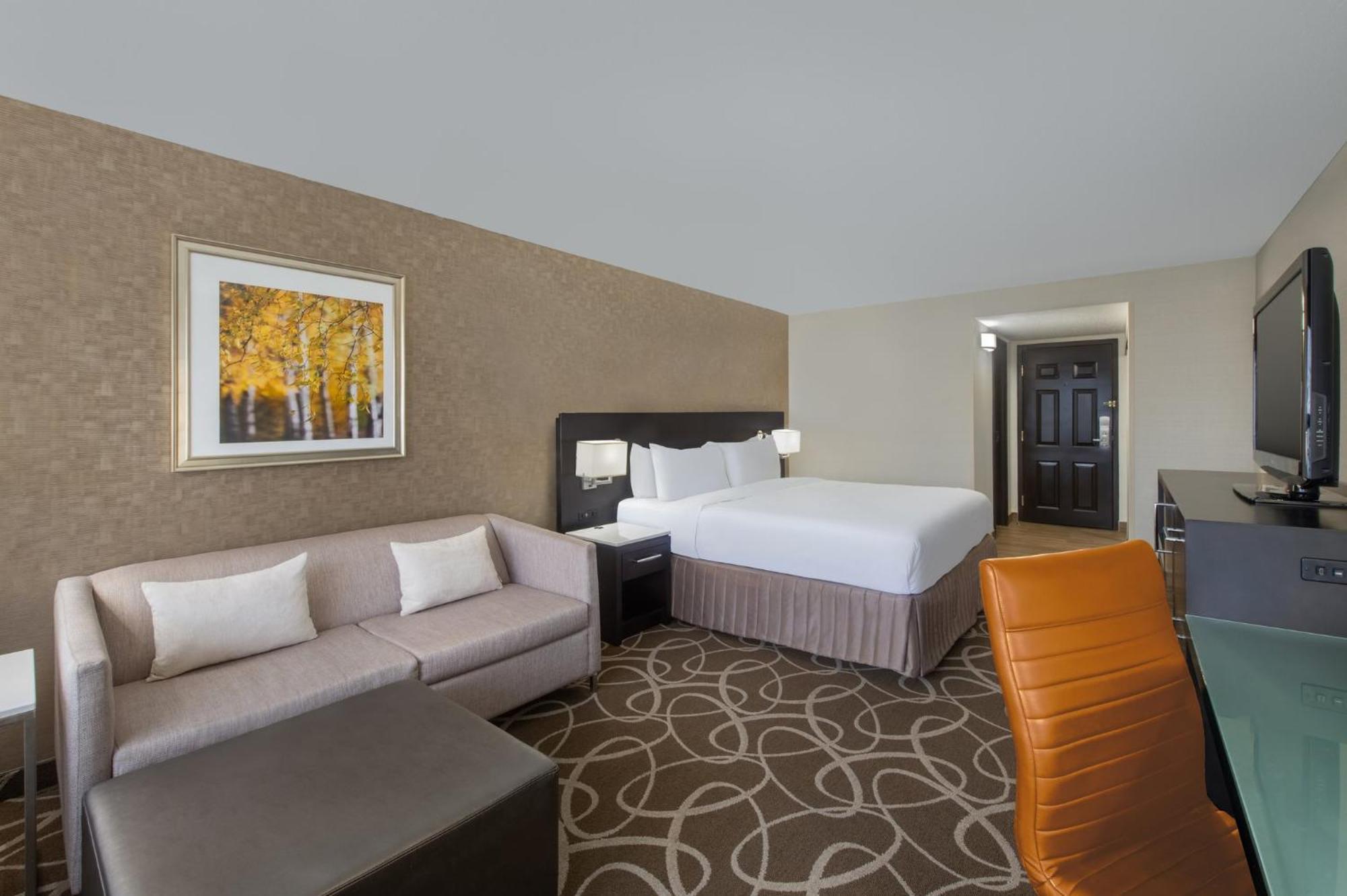 Crowne Plaza Kitchener-Waterloo, An Ihg Hotel Esterno foto