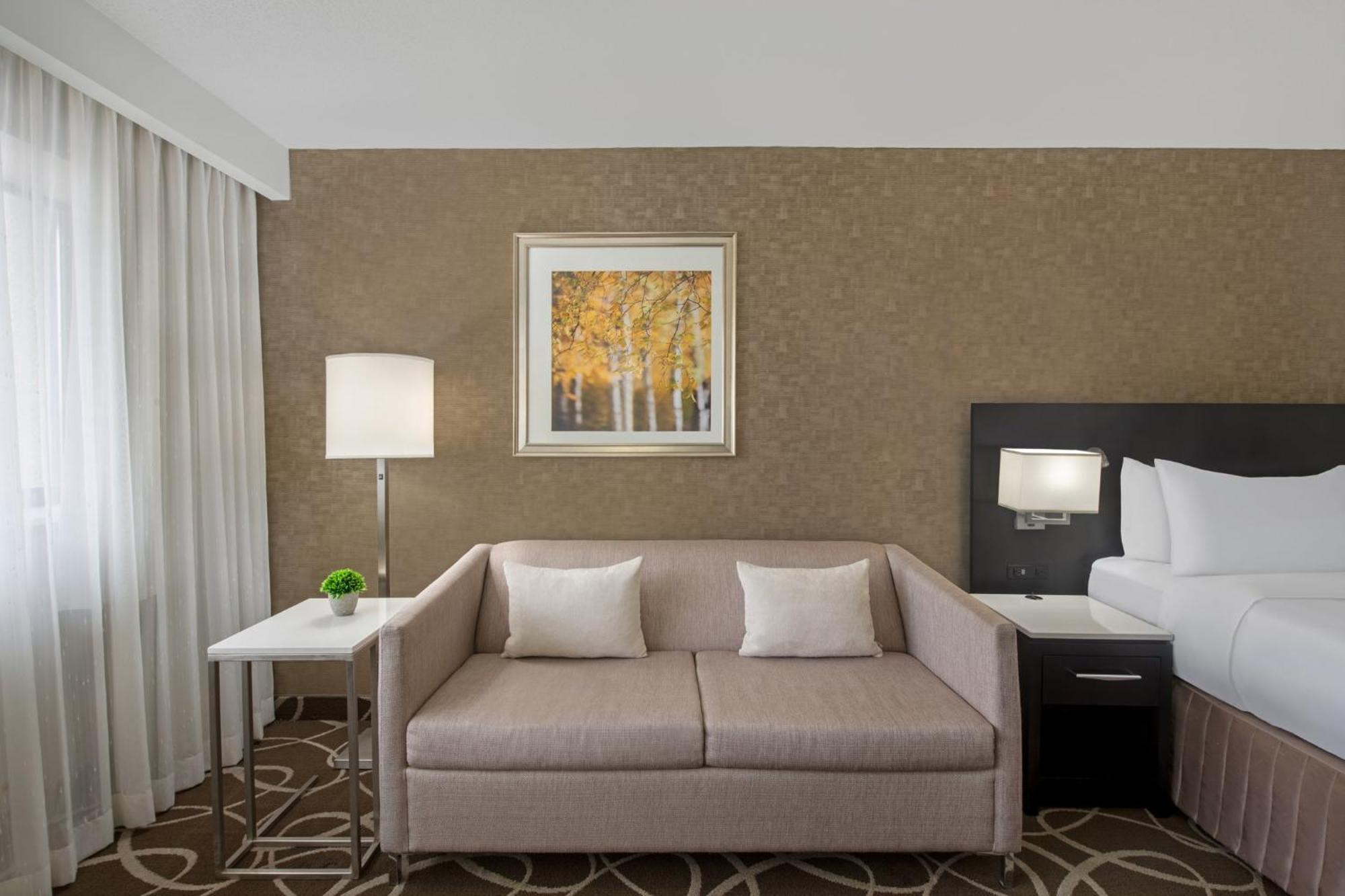 Hotel Crowne Plaza Kitchener-Waterloo By Ihg Esterno foto