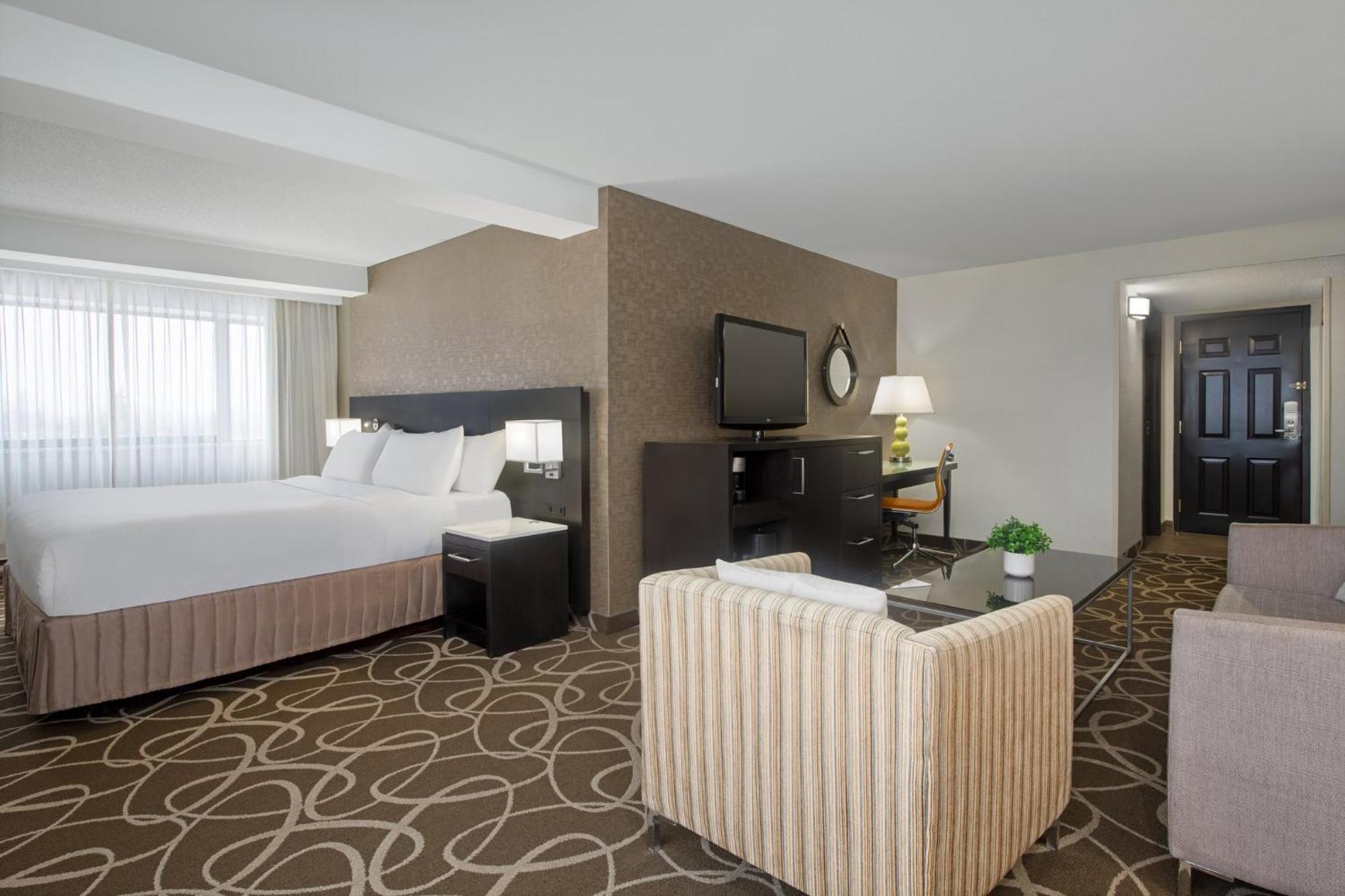 Crowne Plaza Kitchener-Waterloo, An Ihg Hotel Esterno foto