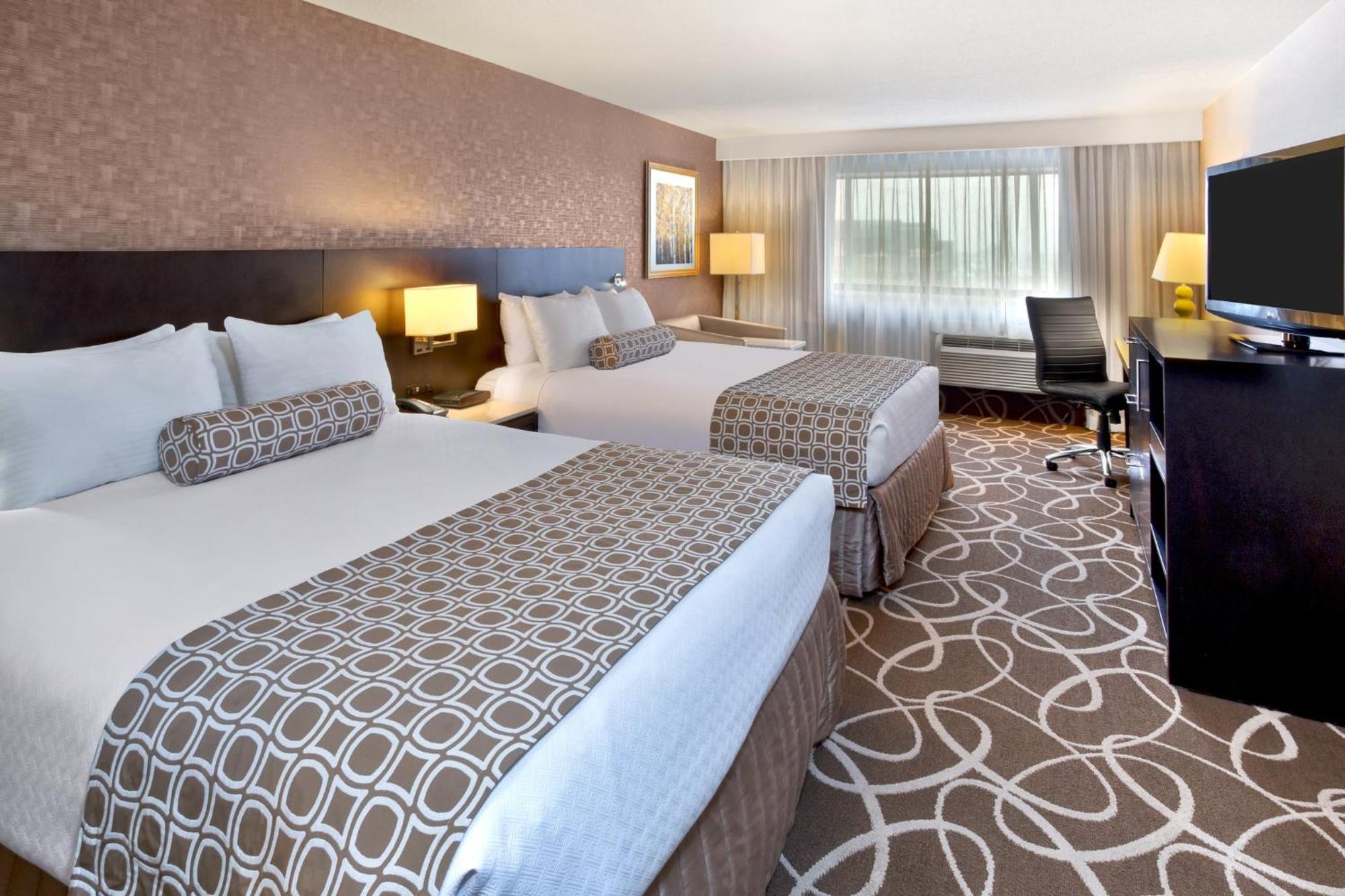 Crowne Plaza Kitchener-Waterloo, An Ihg Hotel Esterno foto